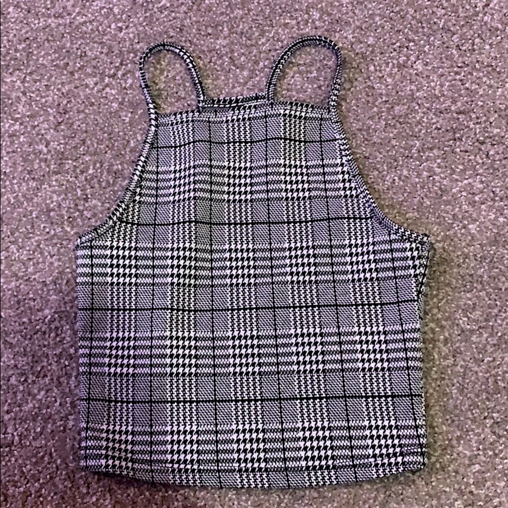 Cropped halter top